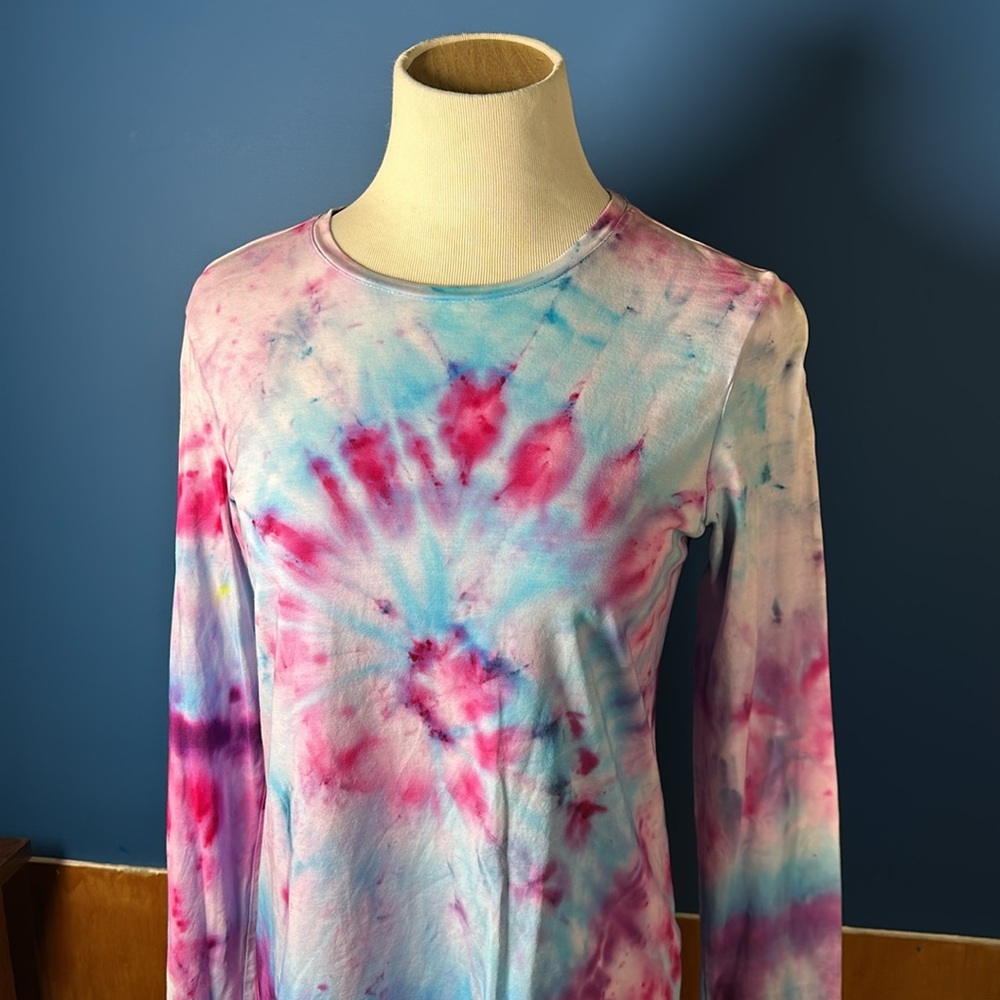 Tye dye long sleeve shirt - Picture 2 of 6